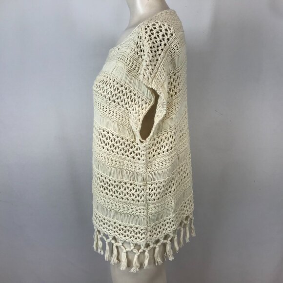 CHAPS - WOMEN'S PETITE M/L - IVORY SHORT SLEEVE ROUND NECK  FRINGE SWEATER TOP - Picture 4 of 6